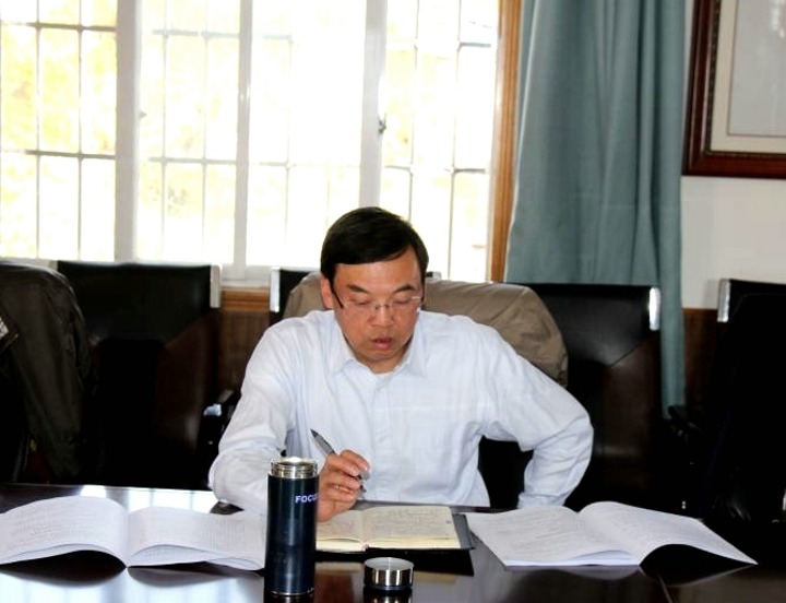 �����ܾ����߽��Դ��ӵ�һƽ��ú��չ�������