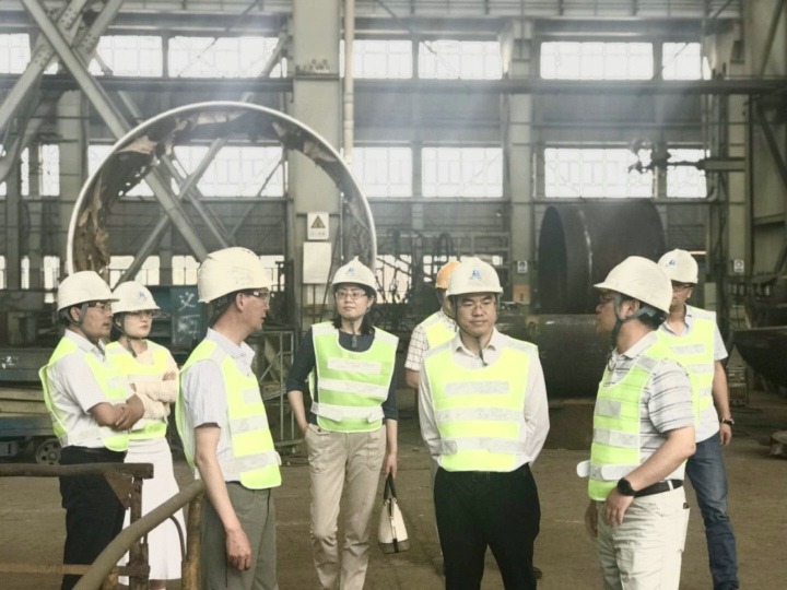 ���¼��Ÿ��ܲö�ƽһ�е���Ϊװ����˾���콻��