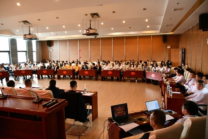 ����ʡú̿��ҵ���ţ������ϸ���ֲ����ţ���ί��֯��չѧϰ�������������ֳ�֪ʶ�����˶�