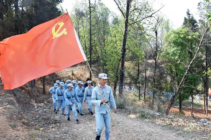 �������齭 �촫�����������ú������˾��ί��֯��չ��ɫ�����Ű�����˶�