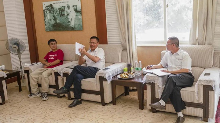 �⻯�����ٿ�2021����Ա����̸��