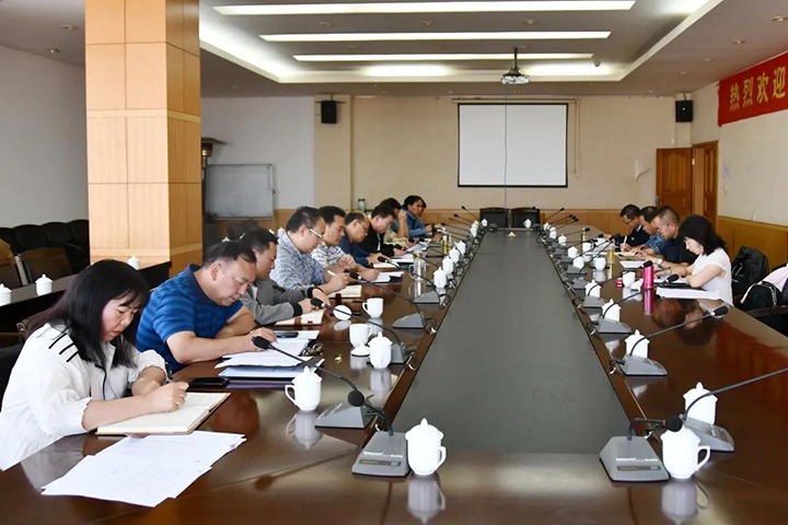 ��ú�������ϸ���ֲ������Ź�����������ж������鸰��ά���Ŷ�������