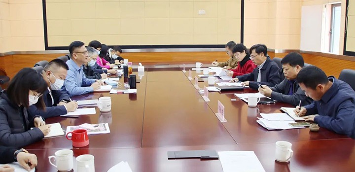 ��ú�������ϸ���ֲ������ŵ�ί����ǡ��ܾ����߽���һ�е���ú��ҵ��˾��չ2022���һ����������Ӫ���鶽������