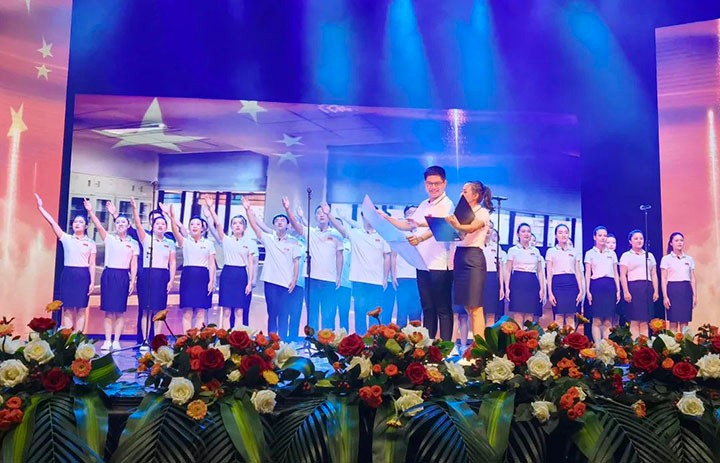 �����������ܡ������Ҫ������������������������ϻ������Ժ���޹�˾�������� ������ȡ��˶��