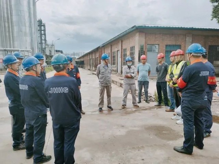 ����Ѷ���⻯�ֹ�˾15��ָ��ʻ���������Ŀ���ռ��񡢹���ɽפ���ж�ͨ����ɽ�Ȼ��ӱ�׼���츲���ˡ�ʯ��������˾��չֲ���˶�