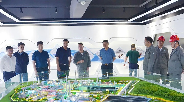 ʡ����ί������л���һ�е���ú�������й�����������ж�