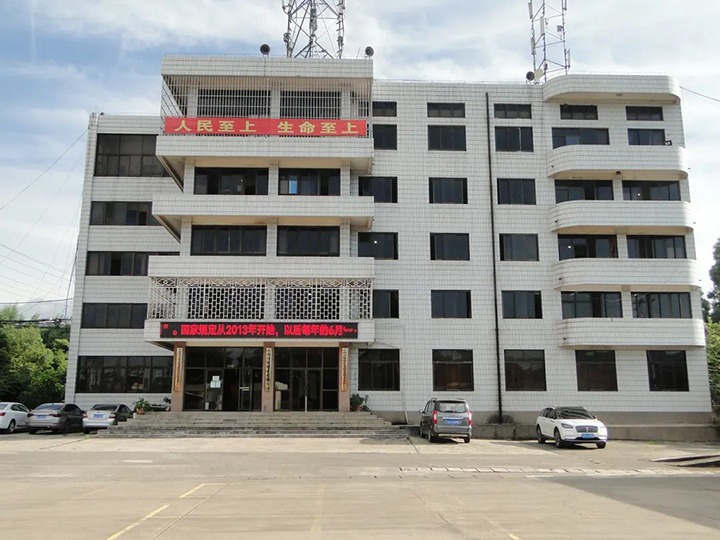 �����������ܡ�����������ת�͡����ɱ�ú�����°���������ʵ����