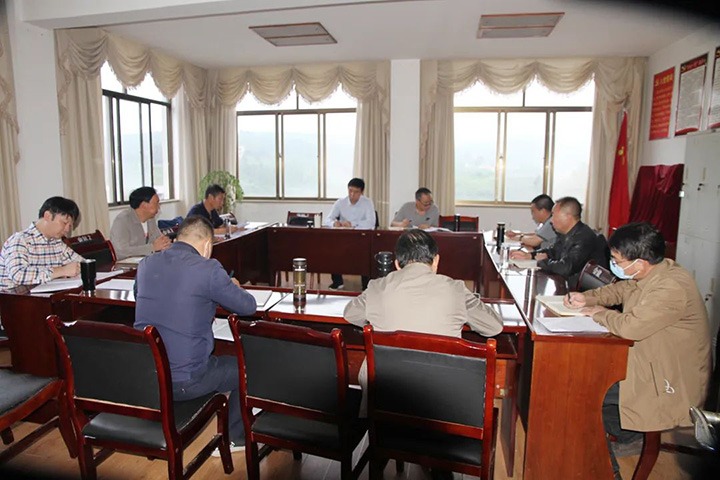 ��ר���ж������ŵ�ί����ǡ�������ϯ���ε�����ú��˾����Դ�㶦��˾����Դ��Ԯ��ָ��ר�����������