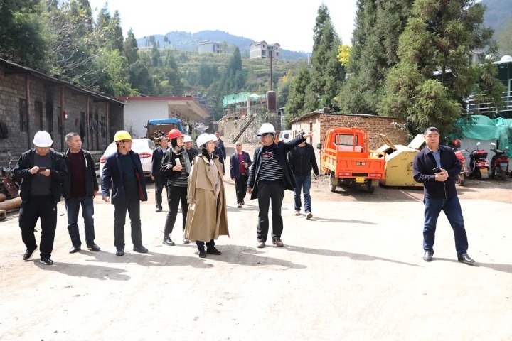 ��ú�������ϸ���ֲ������ŵ�ίίԱ�������ܼ�Ī��������Դ�Ž�úҵ���޹�˾����