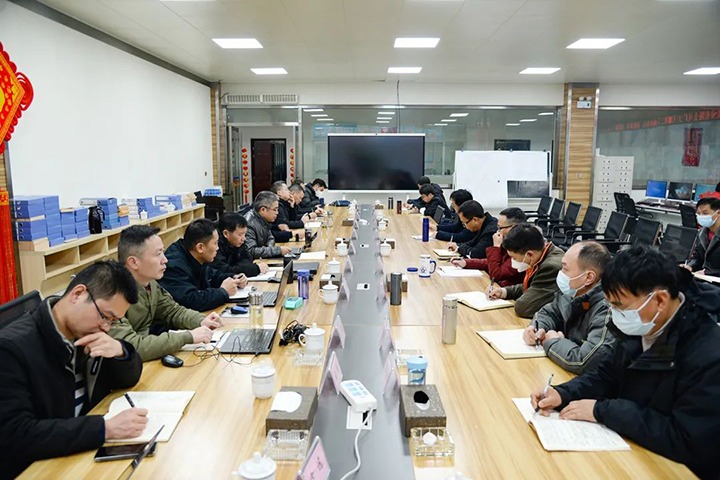 ���ҿ�ɽ������������ֵ����Ա��һ��Ѳ��Ա������һ�е�����úҵ��˾��չ�������