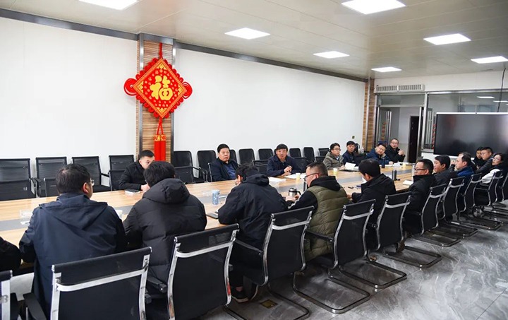 ��ú�������ϸ���ֲ������ŵ�ί����ǡ������³����ܾ����߽����ʰ�������С�鵽����úҵ��˾�����������