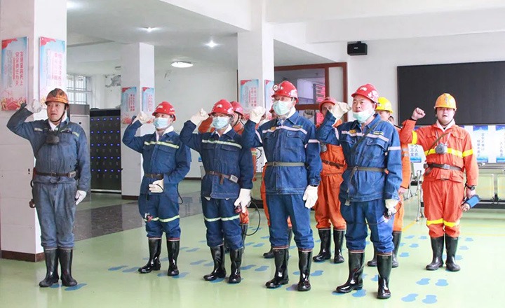 ��ú�������ϸ���ֲ�������רְ�ⲿ���´��ӷ�һ�е�����úҵ��˾����