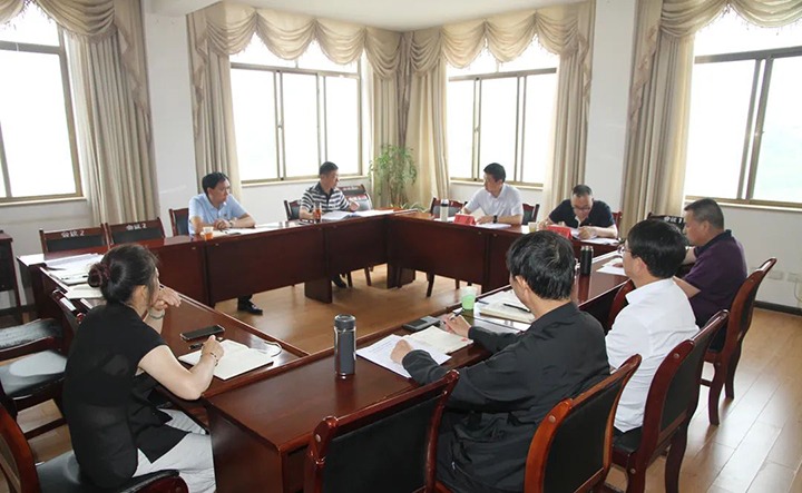 ���۽���ú����ú�������ϸ���ֲ������ŵ�ί����ǡ�������ϯ���ε�����ú��˾ָ��Ѳ������ר�����������