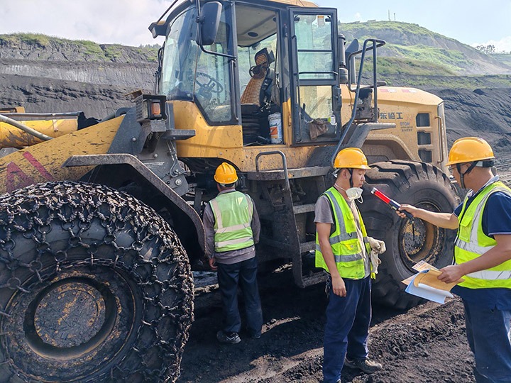 ���ľ��������� ȫ���Ը�������