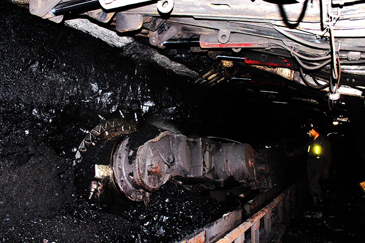 ����ú��˾�����ú̿��������������͡�ú�á���ǰ��