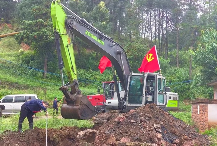 �ƽ������ں� ������������