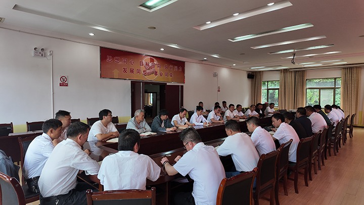 ����ú���������װ���ܳ������ٶȡ���ʤ��ĩ���չ�ս��