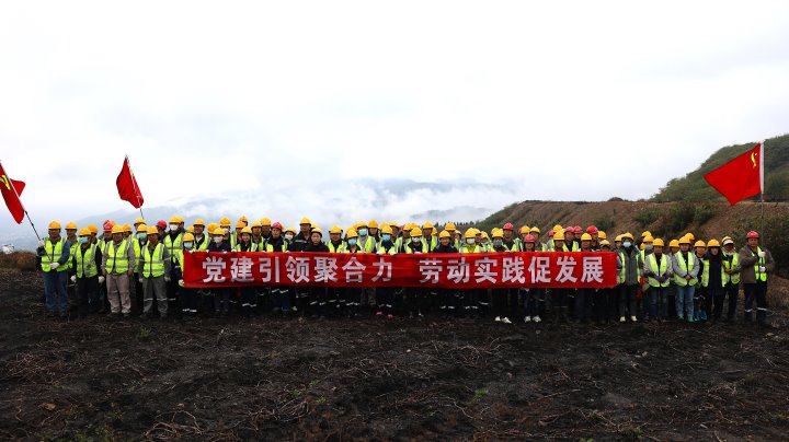 ���������𡱡����ȷ�úҵ��ɫ��ɽ�������š�������