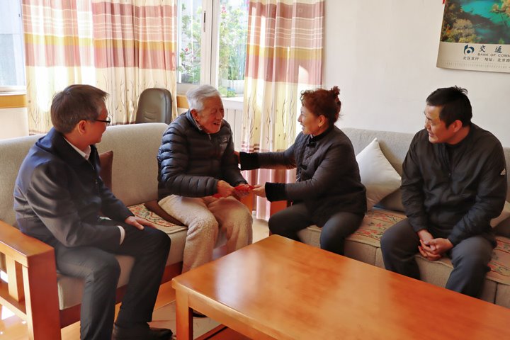 ����ʡ����ίο���鵽��ú�����߷�ο���ϸɲ������ѵ�Ա